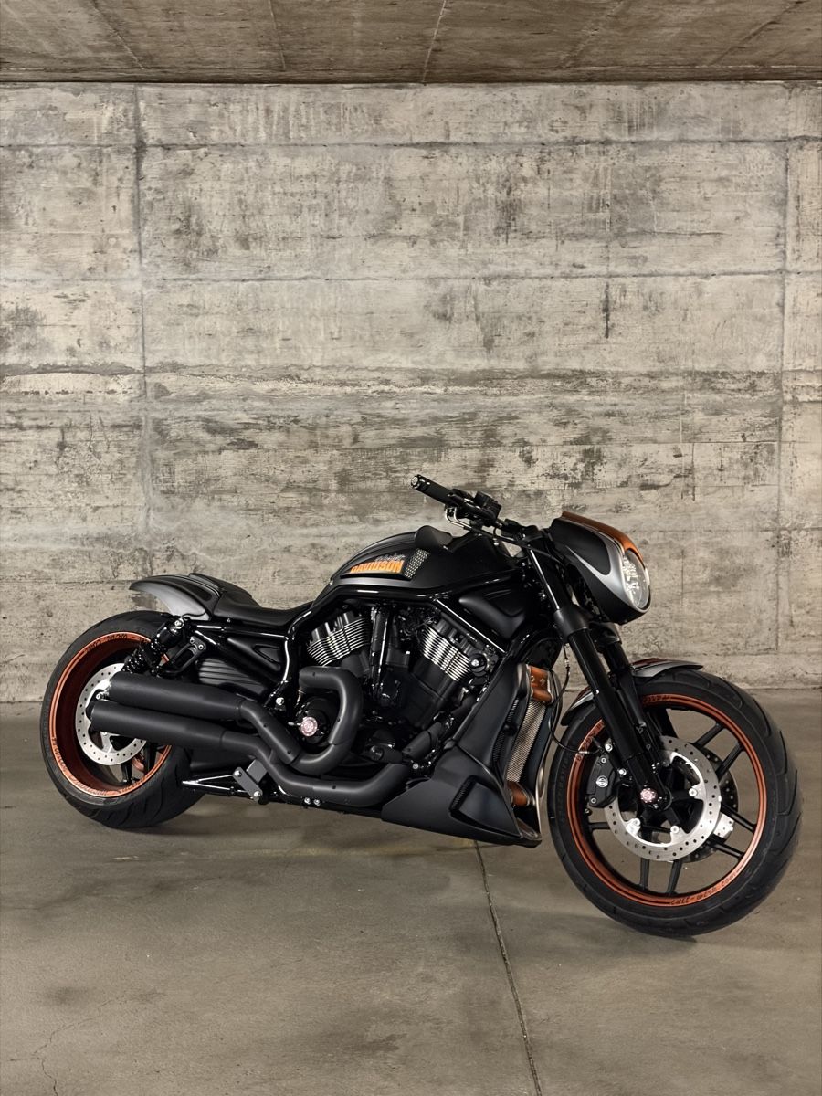 Harley-Davidson Chopper: Harley Davidson Night Rod – Usato da Zuchwil venduto da dor_m2xk