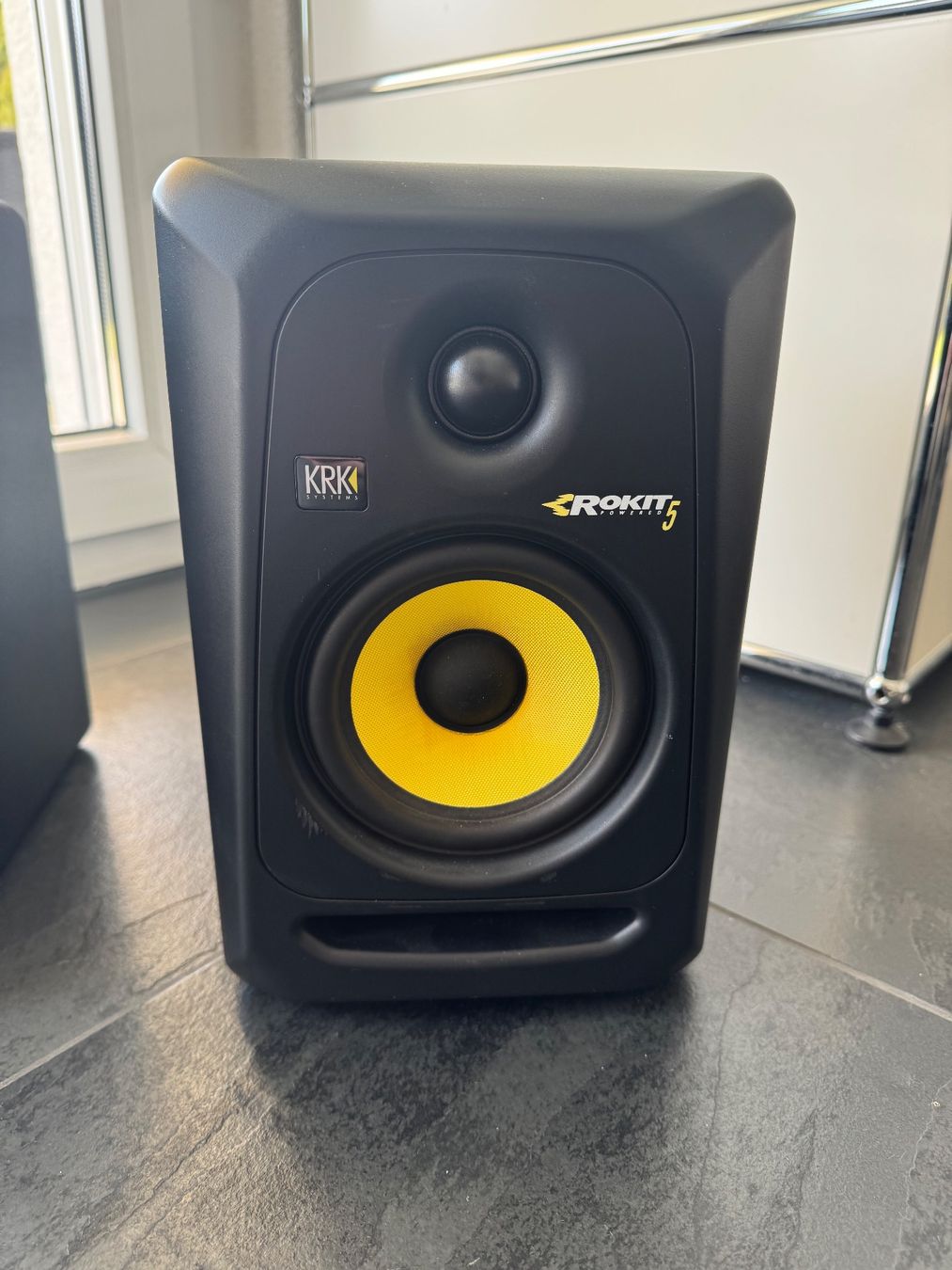 KRK Lautsprecher: KRK Rokit 5 Gen3 Studiomonitore (Paar), originalverpackt – Gebraucht aus Erlenbach ZH von Tom_Frei 3