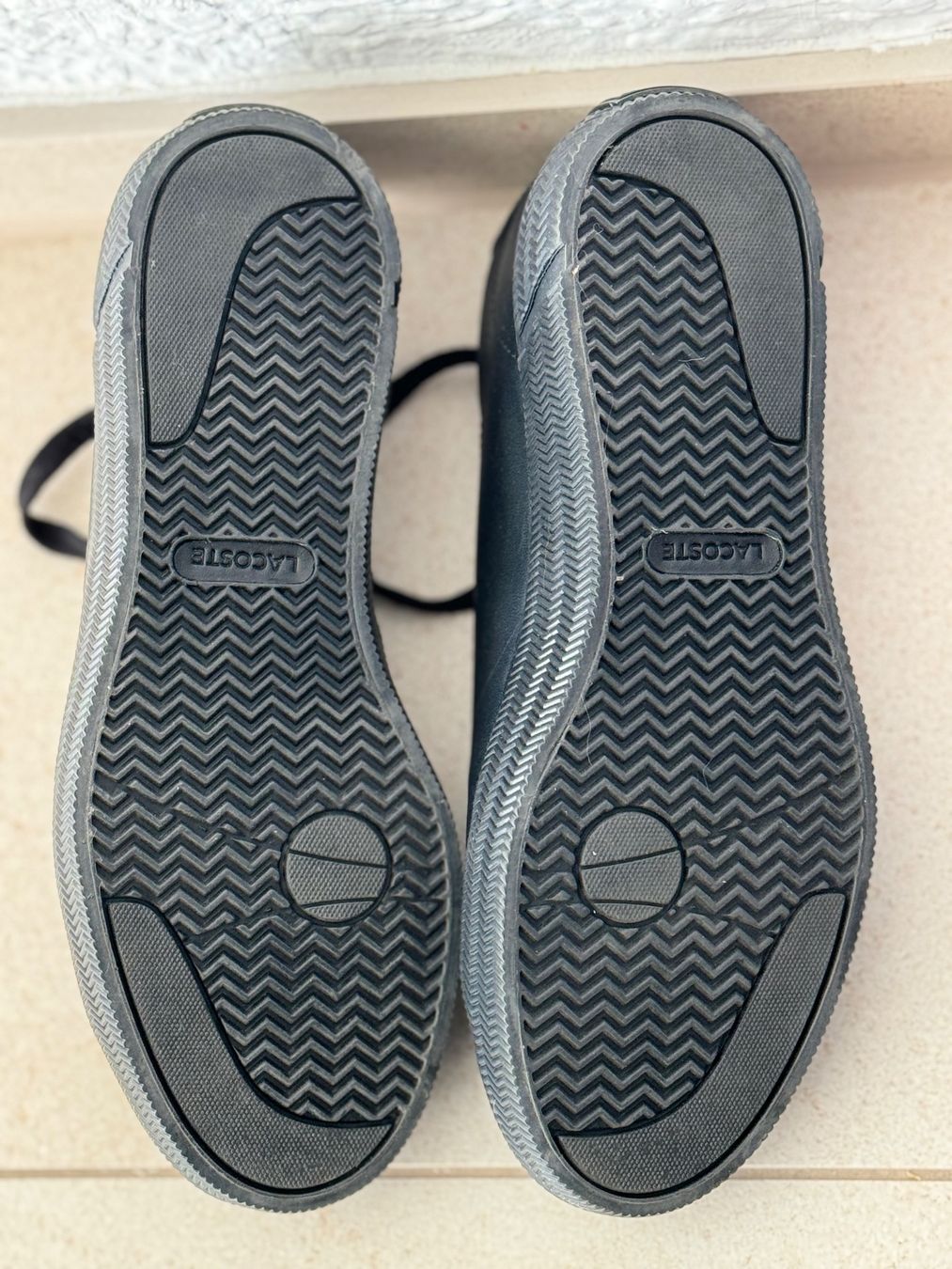 Lacoste Scarpe da uomo: Neuwertige Sneakers Lacoste Grösse 38 – Nuovo (secondo la descrizione) da Bonstetten venduto da valereds 4