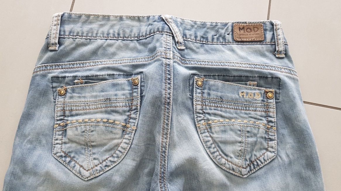 Jeans: Helle Jeans von M.O.D, Grösse 27/32 – Usato da Zürich venduto da Hamaster 2