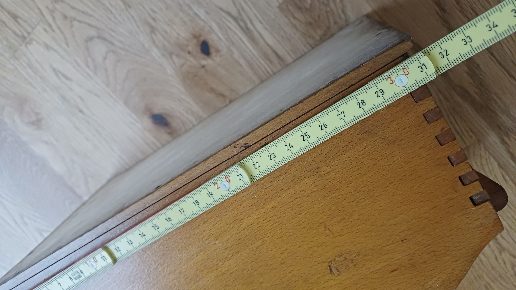 Articoli in legno: Alte Schuhputz Kiste – Usato da Flawil venduto da Naphtali 7