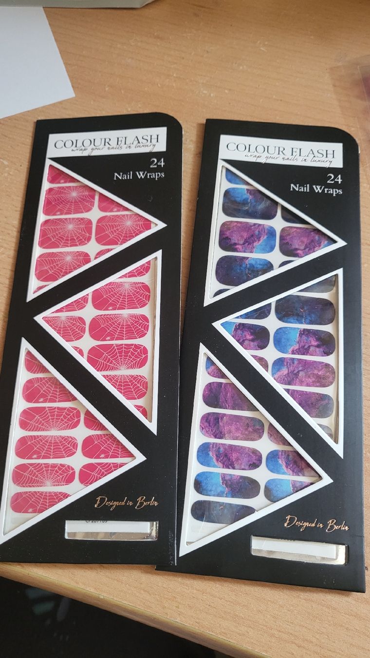 Unghie finte: Gel Nail Wraps Set 5 – Nuovo e nell'imballaggio originale da Sagogn venduto da salsagirl30