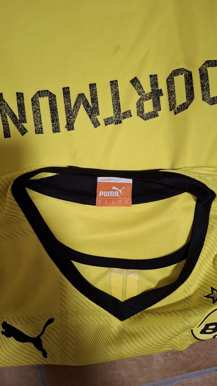 Trainer, Turnhosen & -trikots: Fussball Trikot BVB Puma Evonik Grösse S – Gebraucht aus Wil SG von anru772 2