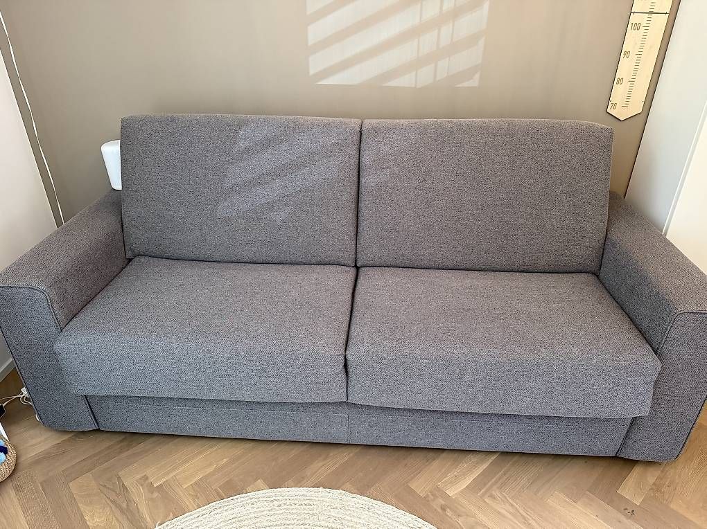 Sofas: Canapé lit Swiss bedding gris – Gebraucht aus Vandoeuvres von quent_001 1