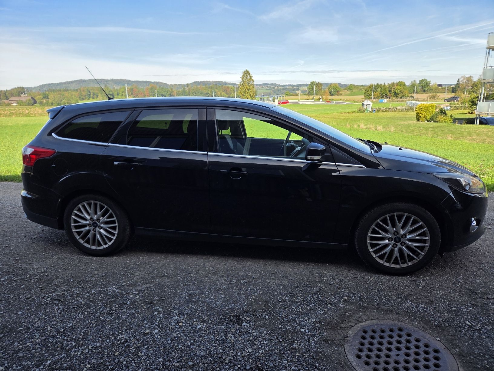 Ford Automobili: Ford Focus – Difettoso da Rickenbach b. Wil venduto da lei_2jbs 1