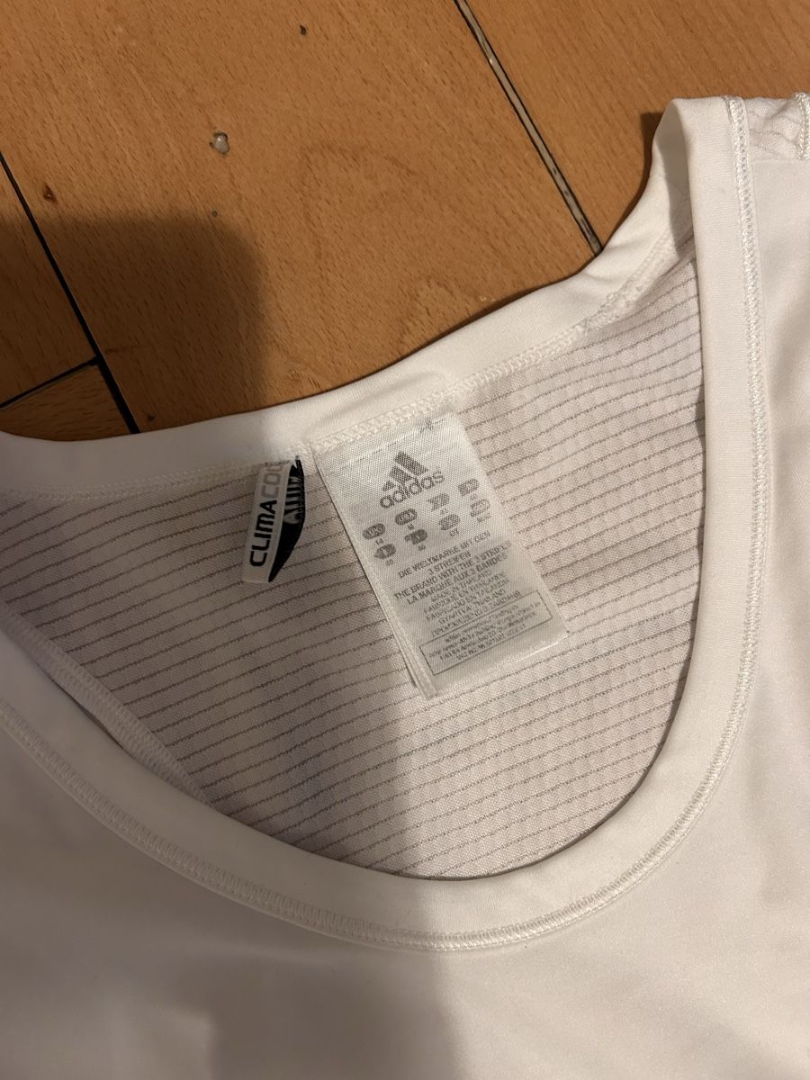 Lotti di vestiti: Sport Shirt Bundle – Usato da zürich venduto da Jaz.Oe 1