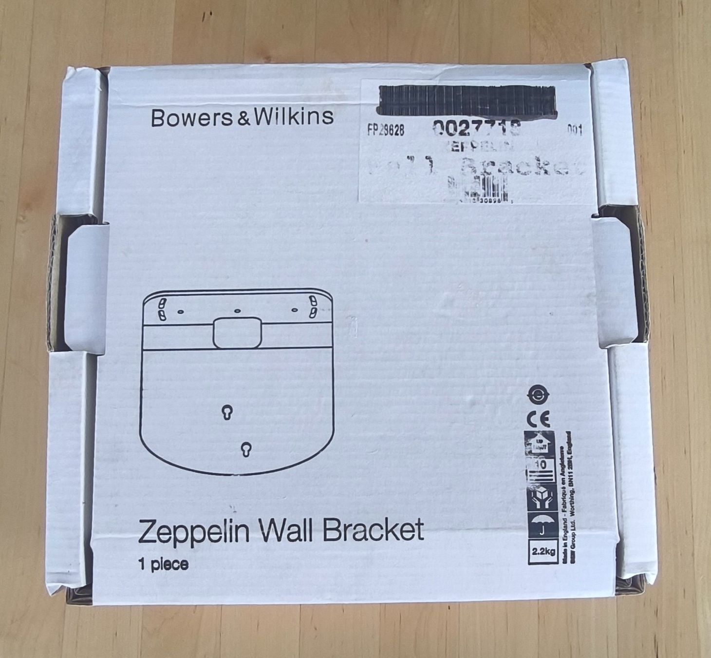 Bowers & Wilkins Haut-parleurs: B&W Zeppelin Wireless  + Support Mural B&W – D'occasion à Le Pâquier-Montbarry par Jivens 6
