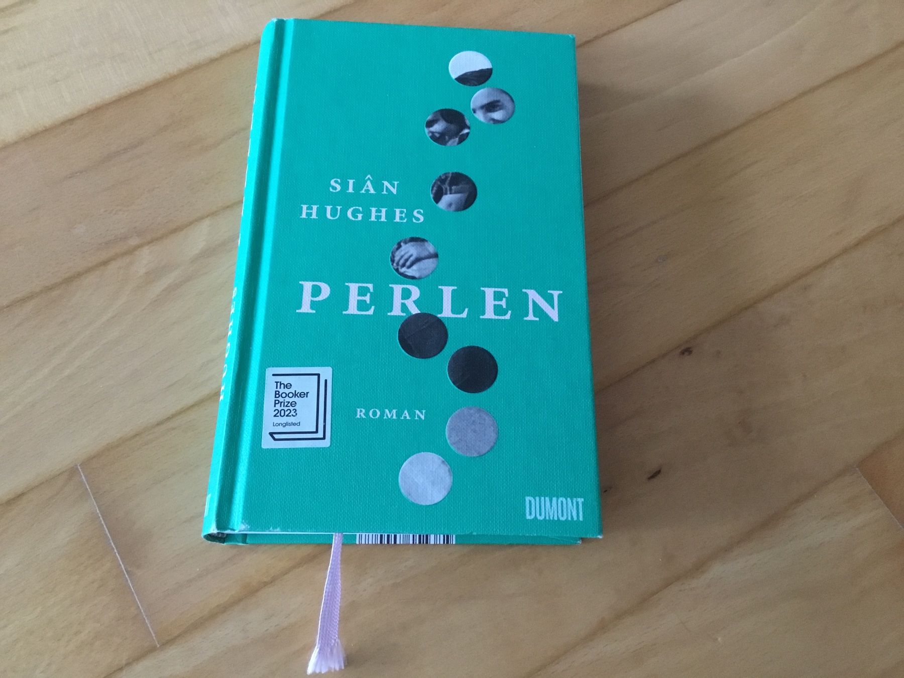 Libri: Siân Hughes - Perlen - Roman – Usato da Kerzers venduto da Georges3210