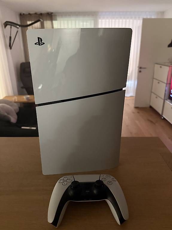 Konsolen: PlayStation 5 Slim Digital Edition inkl. Controller & Kabel – Gebraucht aus Lüchingen von cba_5ywl