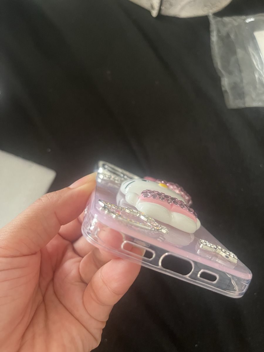 Covers & Schutzfolien: iPhone 13Pro Hülle Hello Kitty Strass neu – Neu und originalverpackt aus Olten von sae_82z2 4