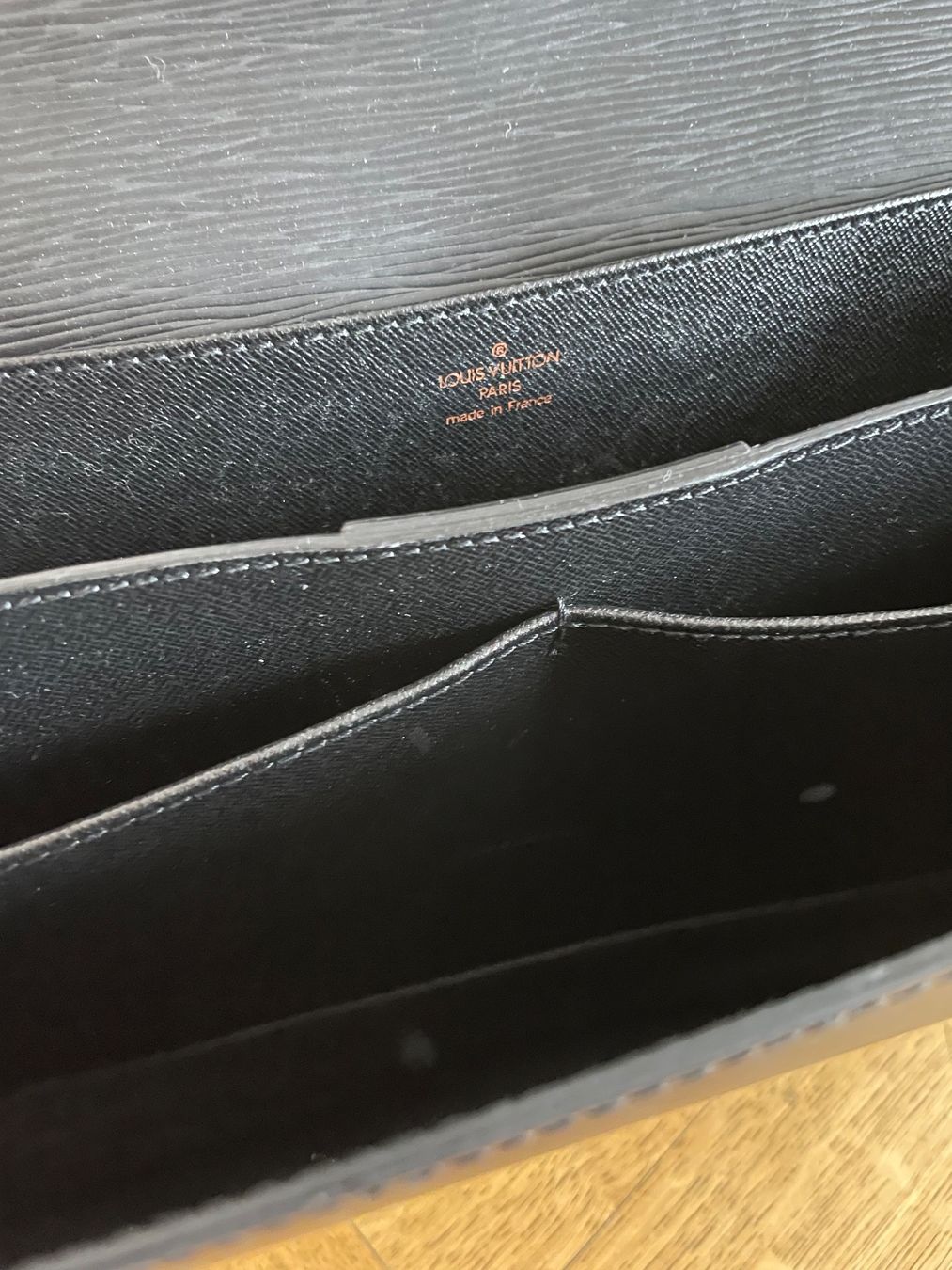 Louis Vuitton Portafogli: Louis Vuitton - Epi Ambassador Briefcase – Usato da Oberrieden venduto da ElsaL 2