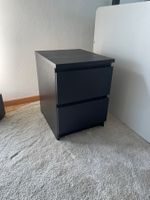 Nachttisch: Ikea MALM