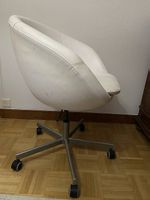 Chaise de bureau pivotante blanche état d'occasion
