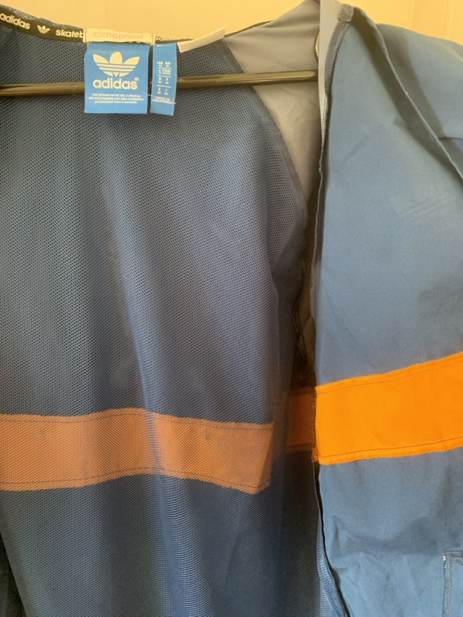 Adidas Jacken: Adidas Skateboard Übergangsjacke Gr. M – Gebraucht aus Grosshöchstetten von juri_pf 4
