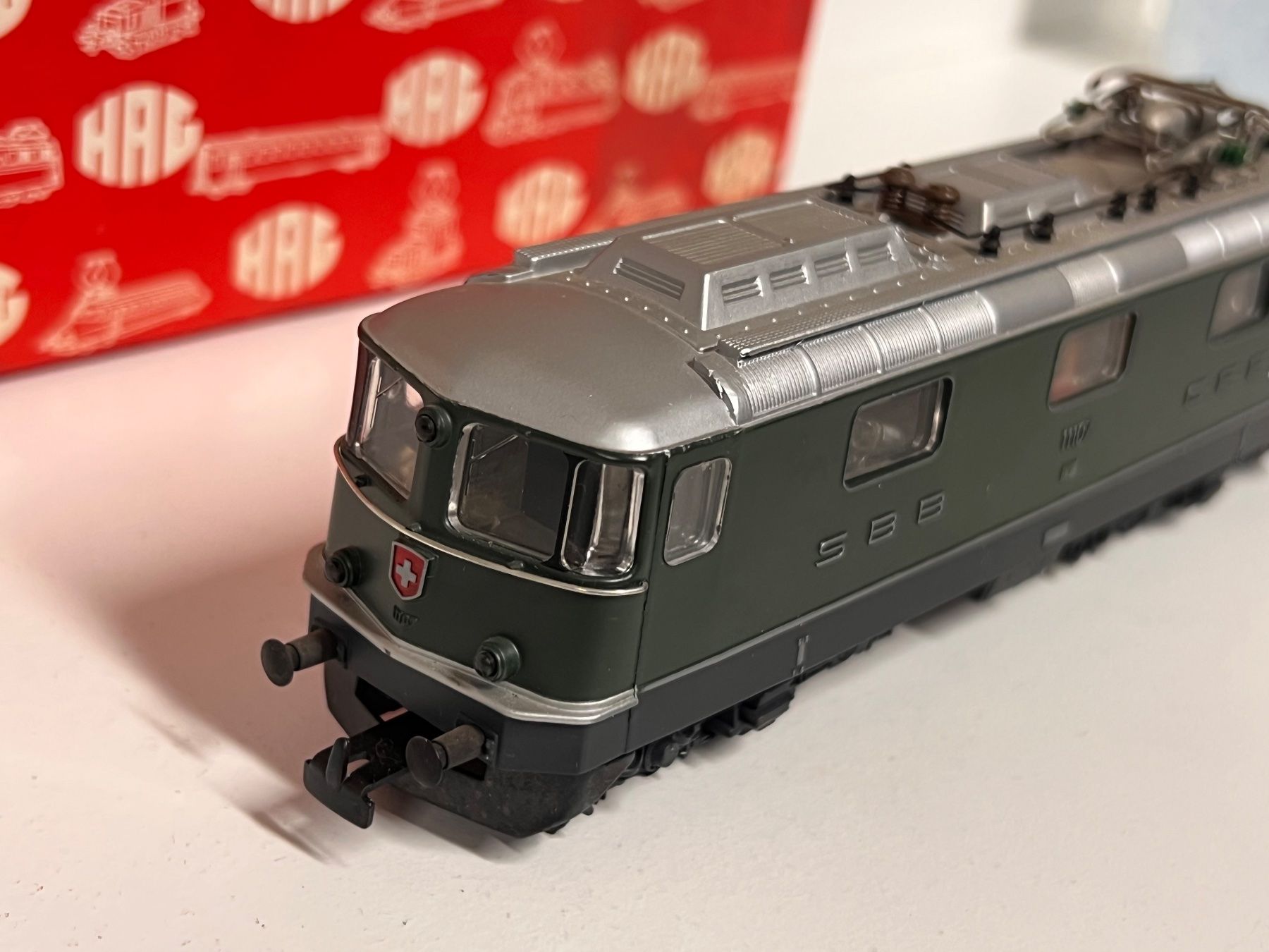 Hag Modellini di ferrovie: HAG Re 4/4|| SBB NR.160  Wechselstrom H0 – Usato da Geroldswil venduto da TopTrain54 1