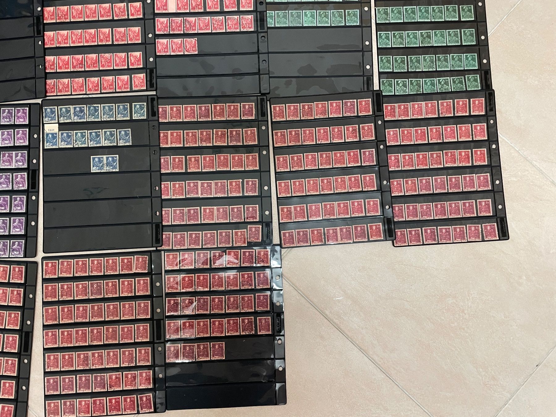 Tutti i francobolli: 2000 timbres +, 1939, 1941 – Usato da Sonceboz-Sombeval venduto da Comment2 8