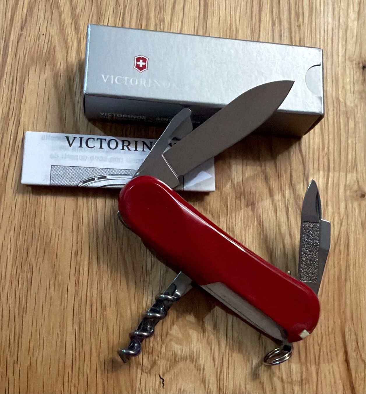 Victorinox Coltelli tascabile: VICTORINOX SACKMESSER EVOLUTION 10 RED – Nuovo e nell'imballaggio originale da Zürich venduto da Frei-Occasionen 1
