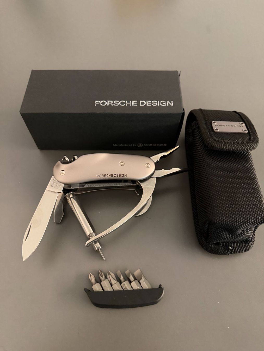 Wenger Coltelli tascabile: Wenger Porsche Design Messer/Multitool – Ref. 1.540.00 – Nuovo e nell'imballaggio originale da Bönigen venduto da guap12
