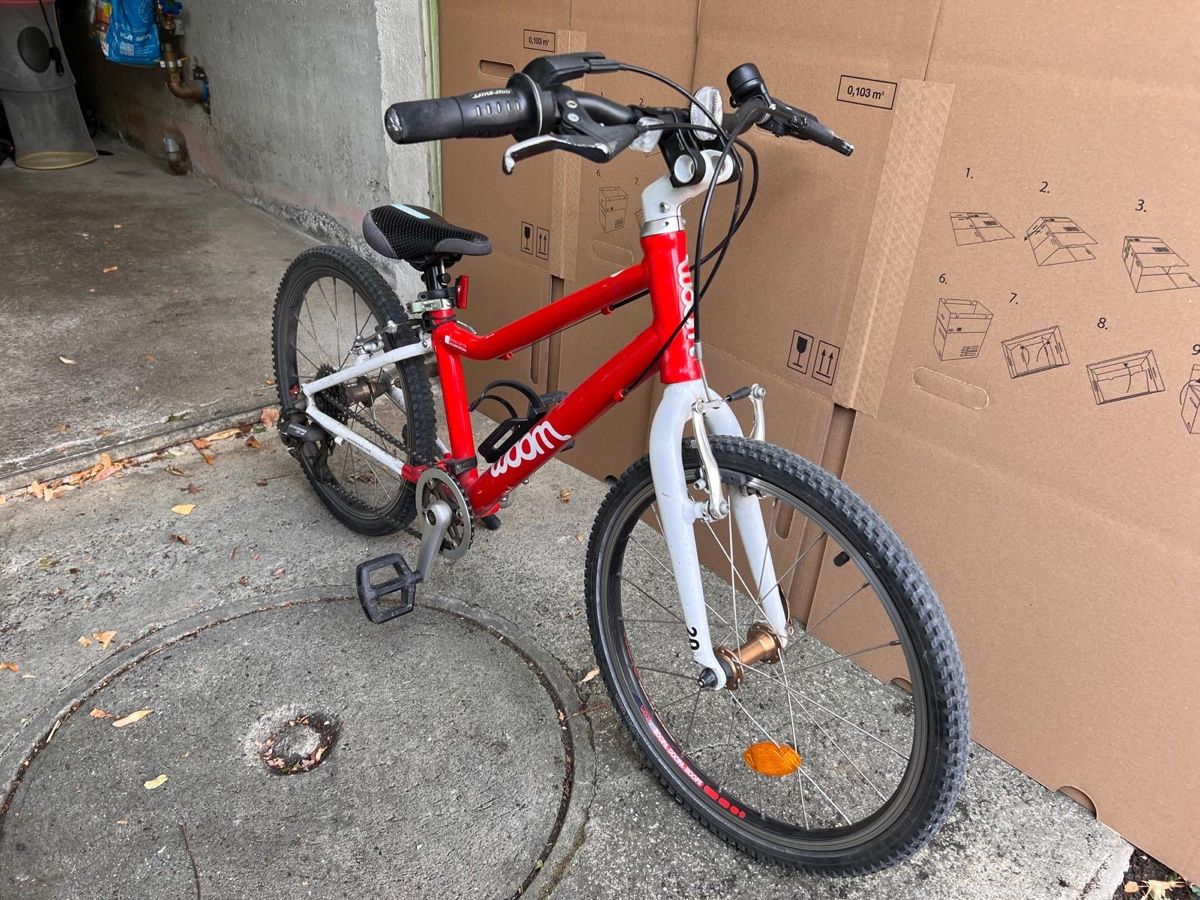 Woom Velos: Woom 4, ROT – Gebraucht aus Erlinsbach von 11y_g5fb 2