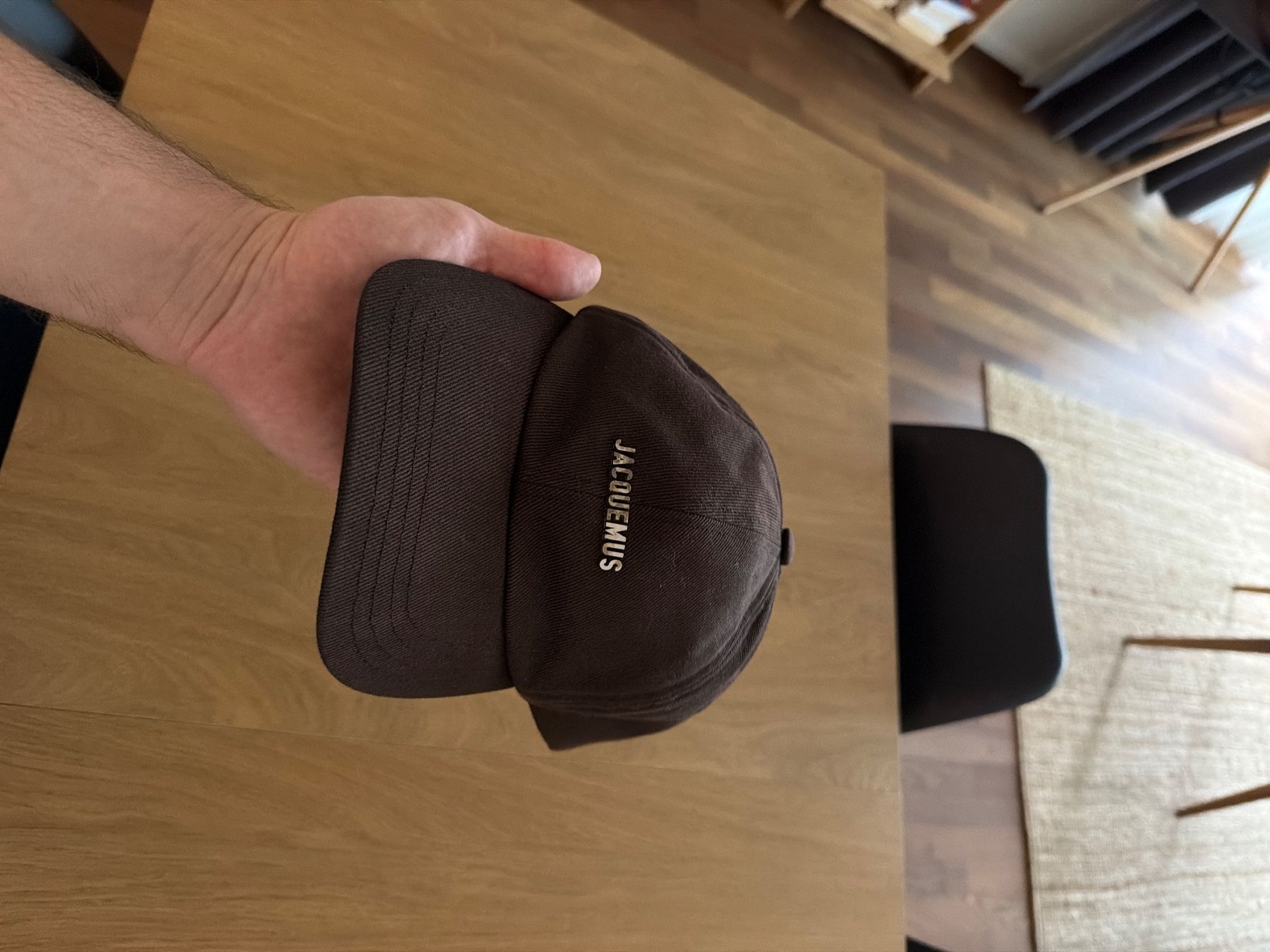 Jacquemus Copricapi, berretti & cappellini: Jacquemus Cap – Usato da Zürich venduto da Gamefan