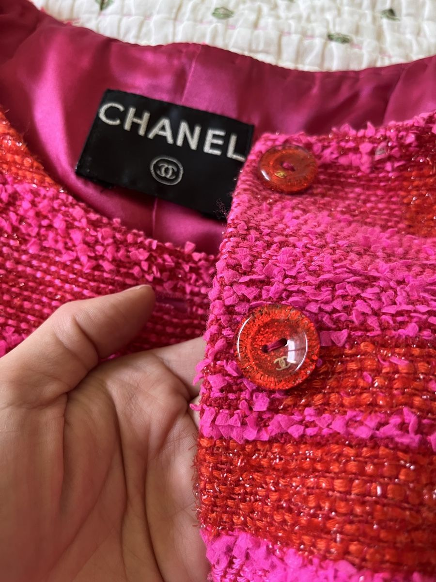 Chanel Jacken: Chanel Blazer – Gebraucht aus Zürich von Ahranna 2