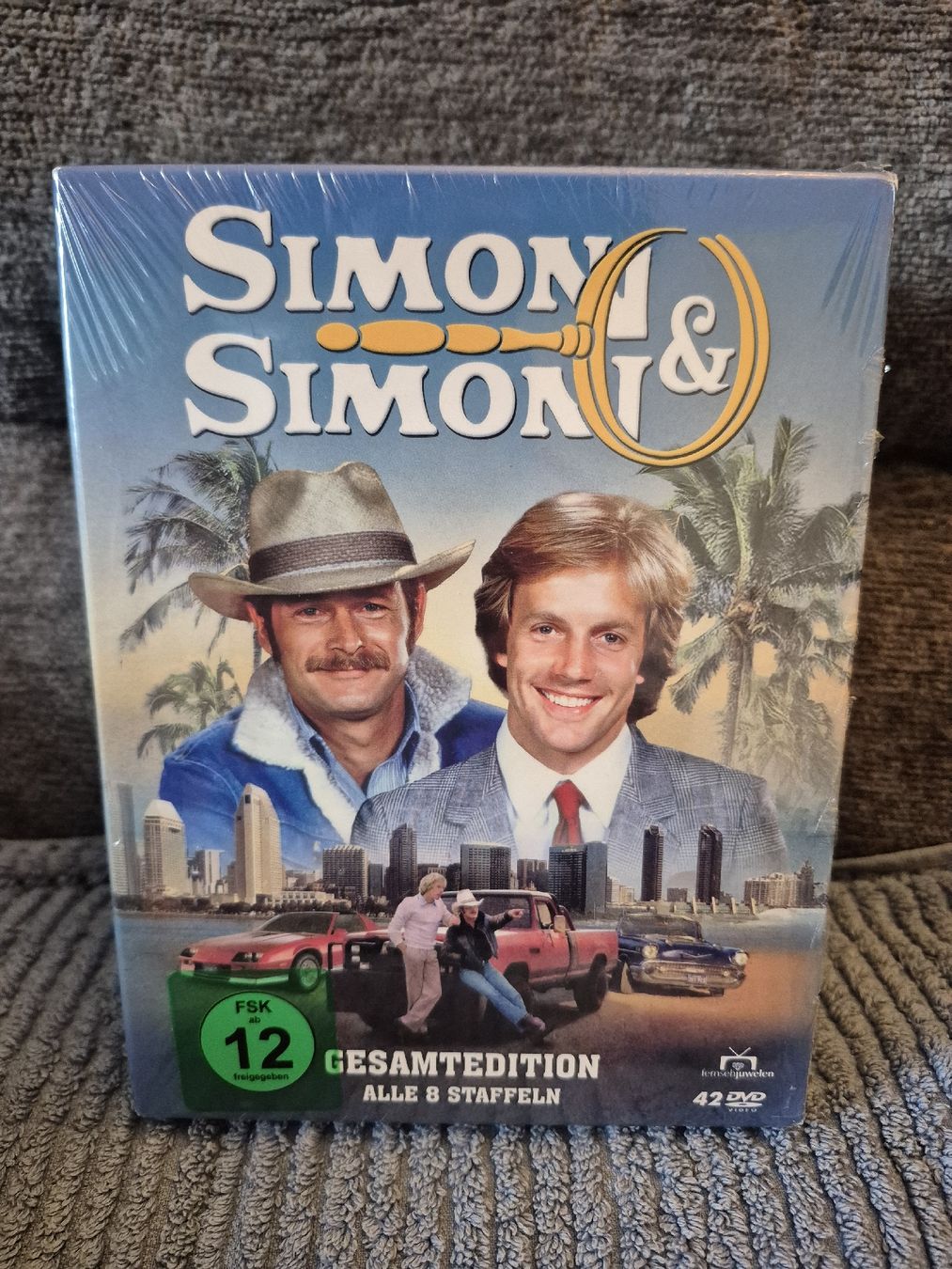 Tutti i DVDs: Simon & Simon - Gesamtedition - Alle 8 Staffeln - NEU! – Nuovo (secondo la descrizione) da Zollikofen venduto da wir_verkaufen