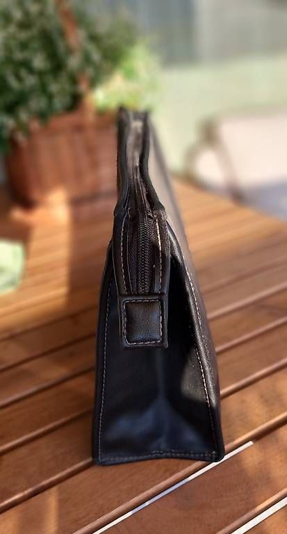 Kosmetikkoffer: Grosses Leder Necessaire/Kulturtasche schwarz – Gebraucht aus Zürich von Ricpat 2