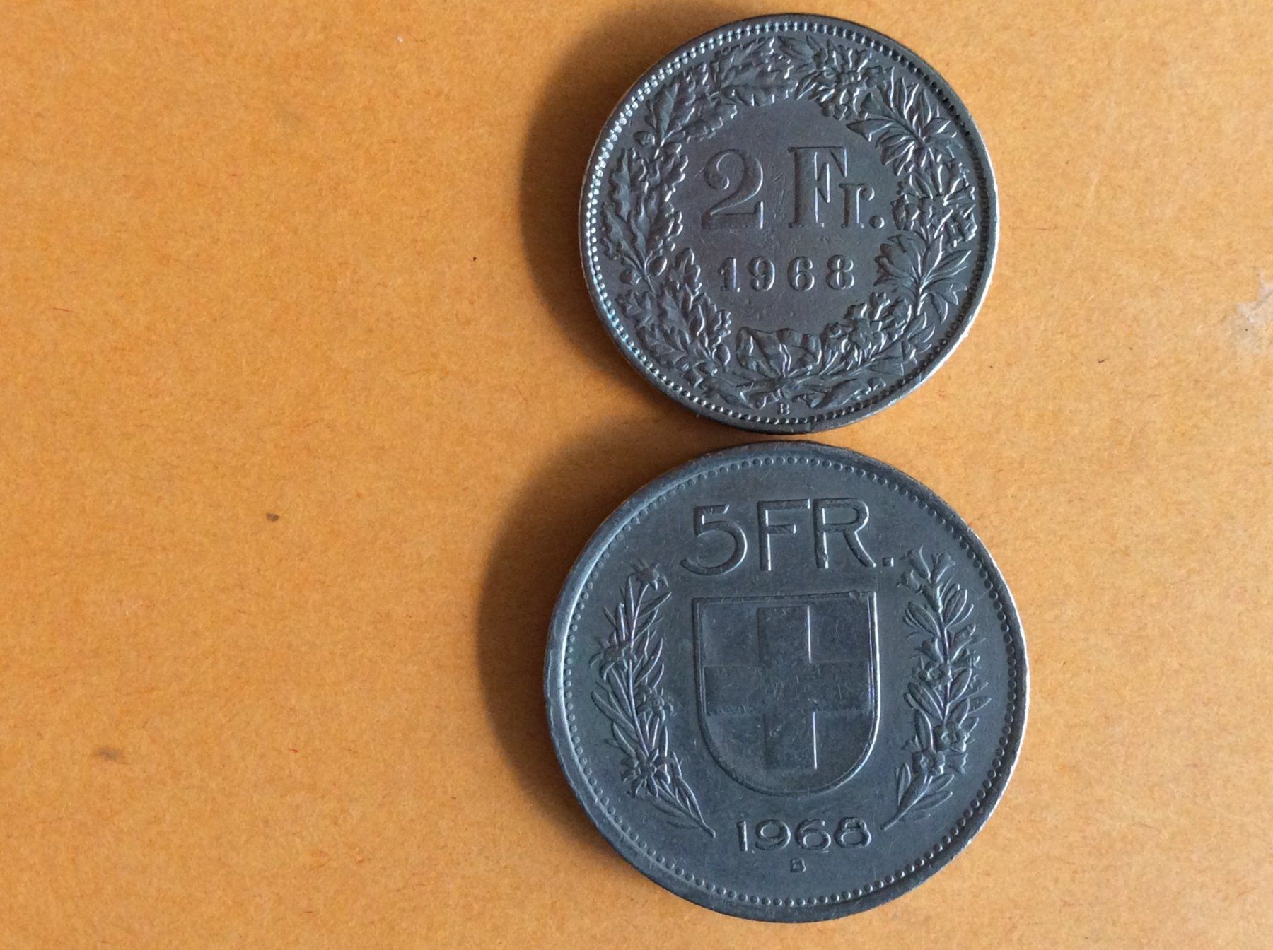 Toutes les monnaies: 5 + 2 francs  1968 – D'occasion à Genève par pie_fh2d