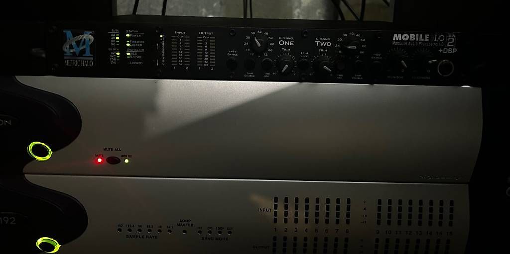 Mischpulte: AVID D-Command ES MIXER, XMON interface, XMON cable – Gebraucht aus Cadro von Argosound 2