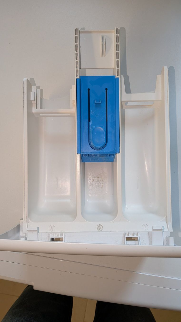 Bosch Lavatrici: Bosch WAW32740CH Waschmaschine – Usato da Kriens venduto da Wero5 4