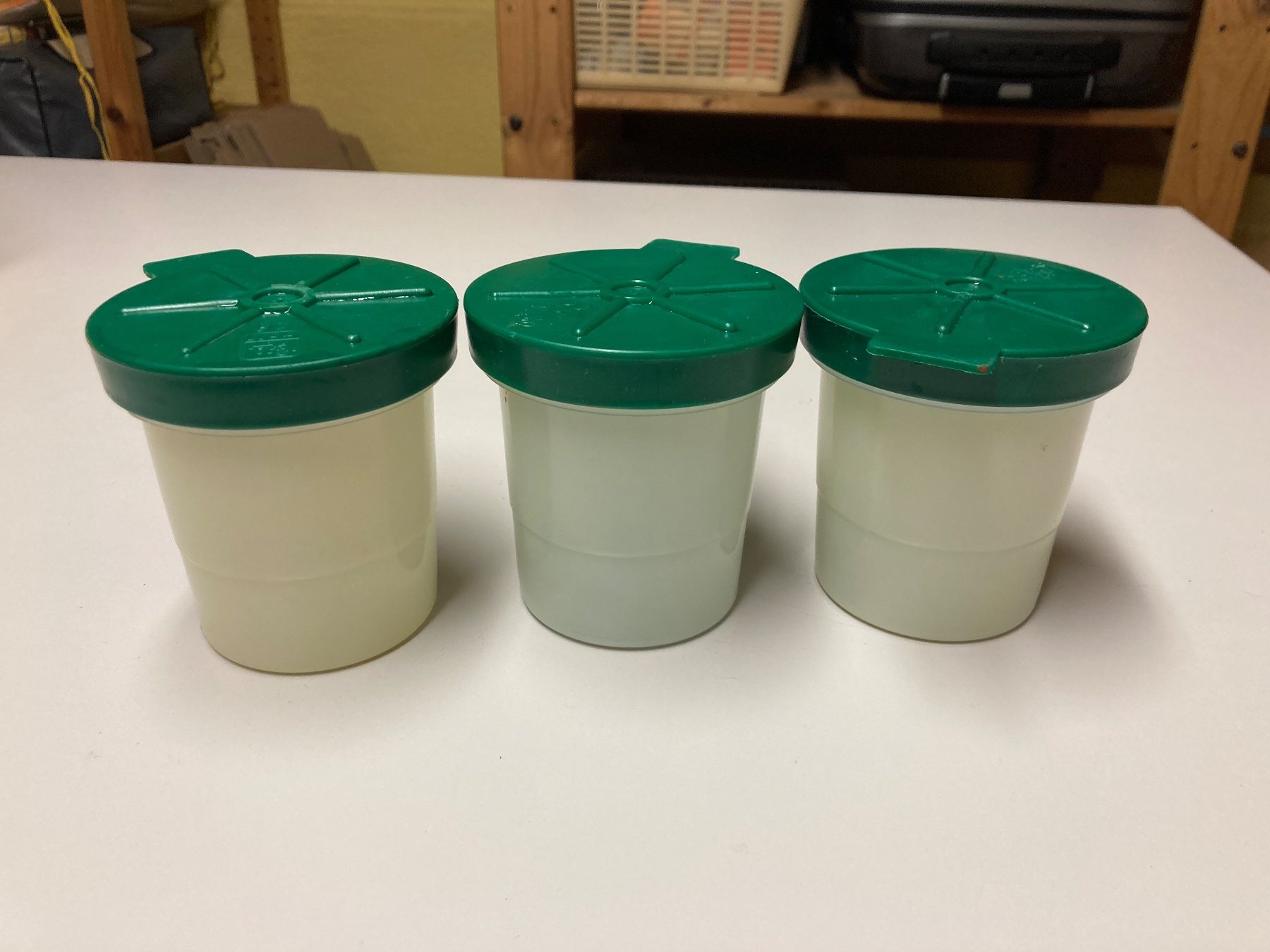Colori: 3x Malbecher – Usato da Winterthur venduto da noe_5tz5