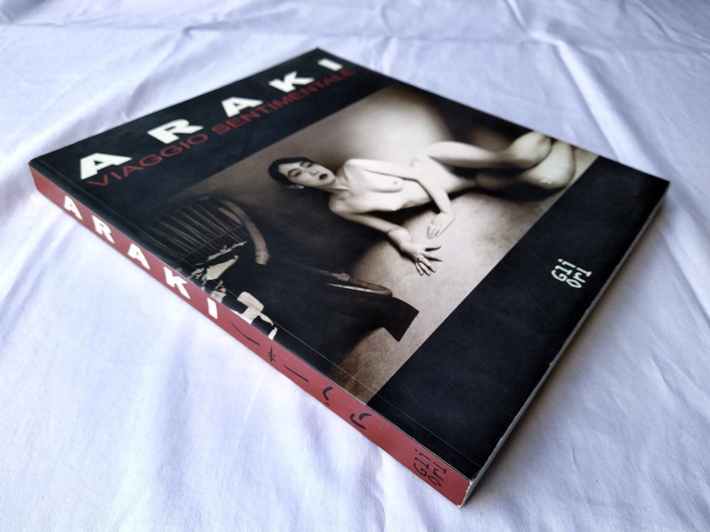 Libri: Nobuyoshi Araki : Viaggio Sentimentale – Usato da Morgins venduto da Laurentcorinne