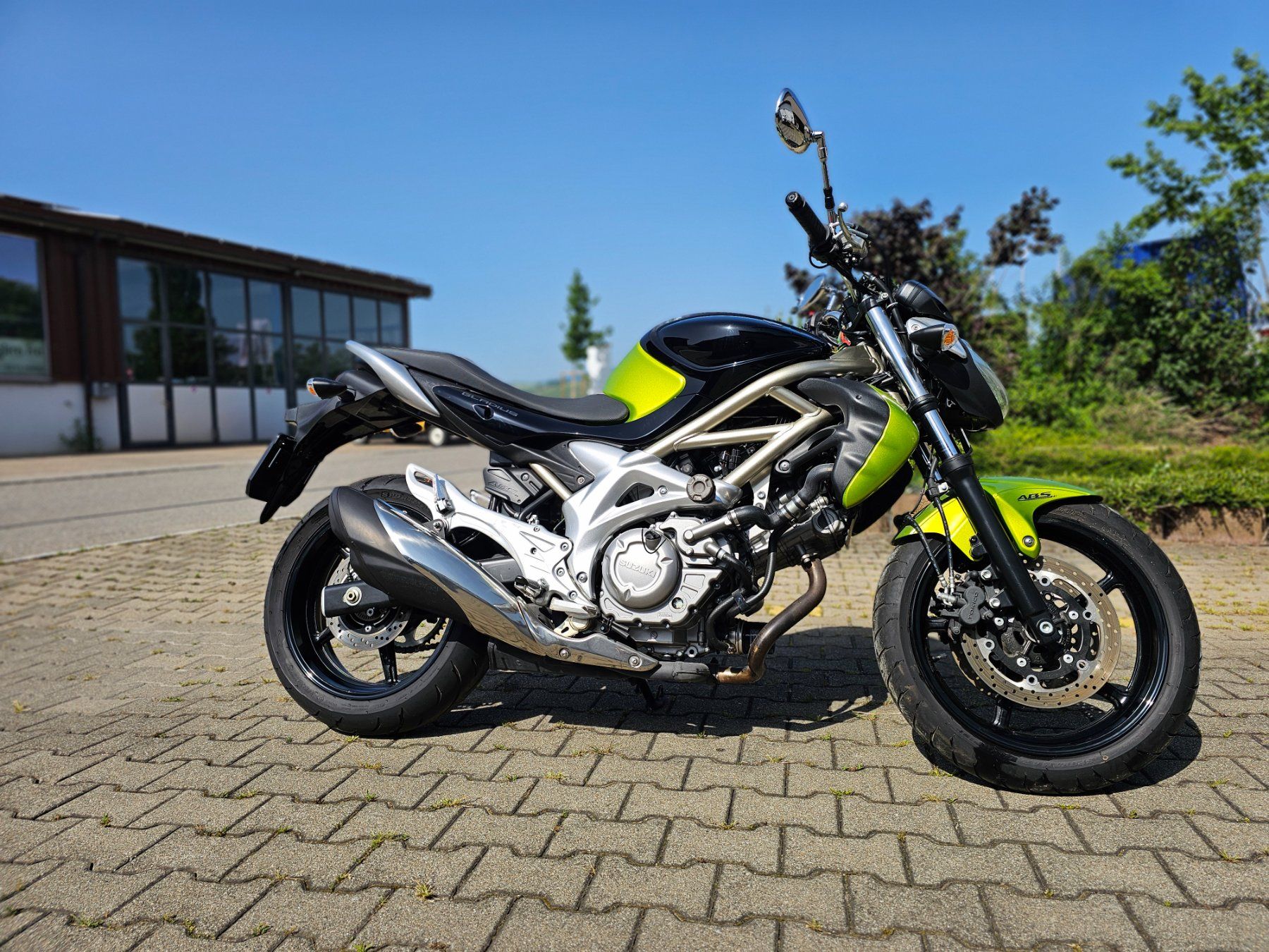 Suzuki Strada: Suzuki Gladius 650 – Usato da Oberhallau venduto da ric_qr89 1