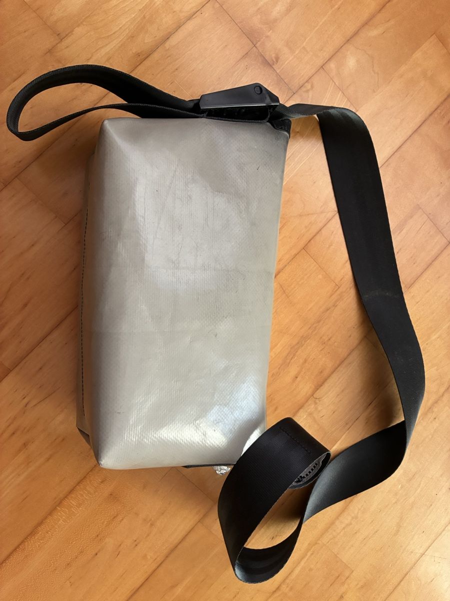 Freitag Borse da donna: Freitag Handtasche Model Hawai-Five – Usato da Sachseln venduto da Pali6 1