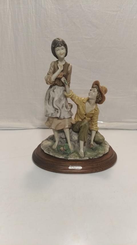 Statuette: Capodimonte große Figuren – Usato da Bern venduto da Elena1965 1