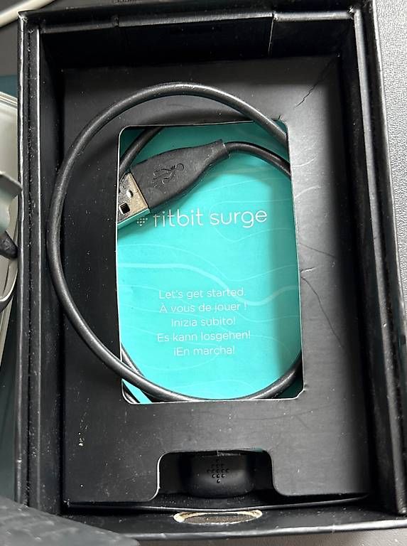 Smartwatch: Fitbit surge – Gebraucht aus Eschenz von Peter321 2