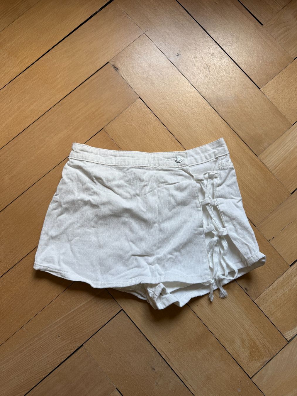 Shein Röcke: Jeansrock weiss S – Gebraucht aus Zürich von Diazaio