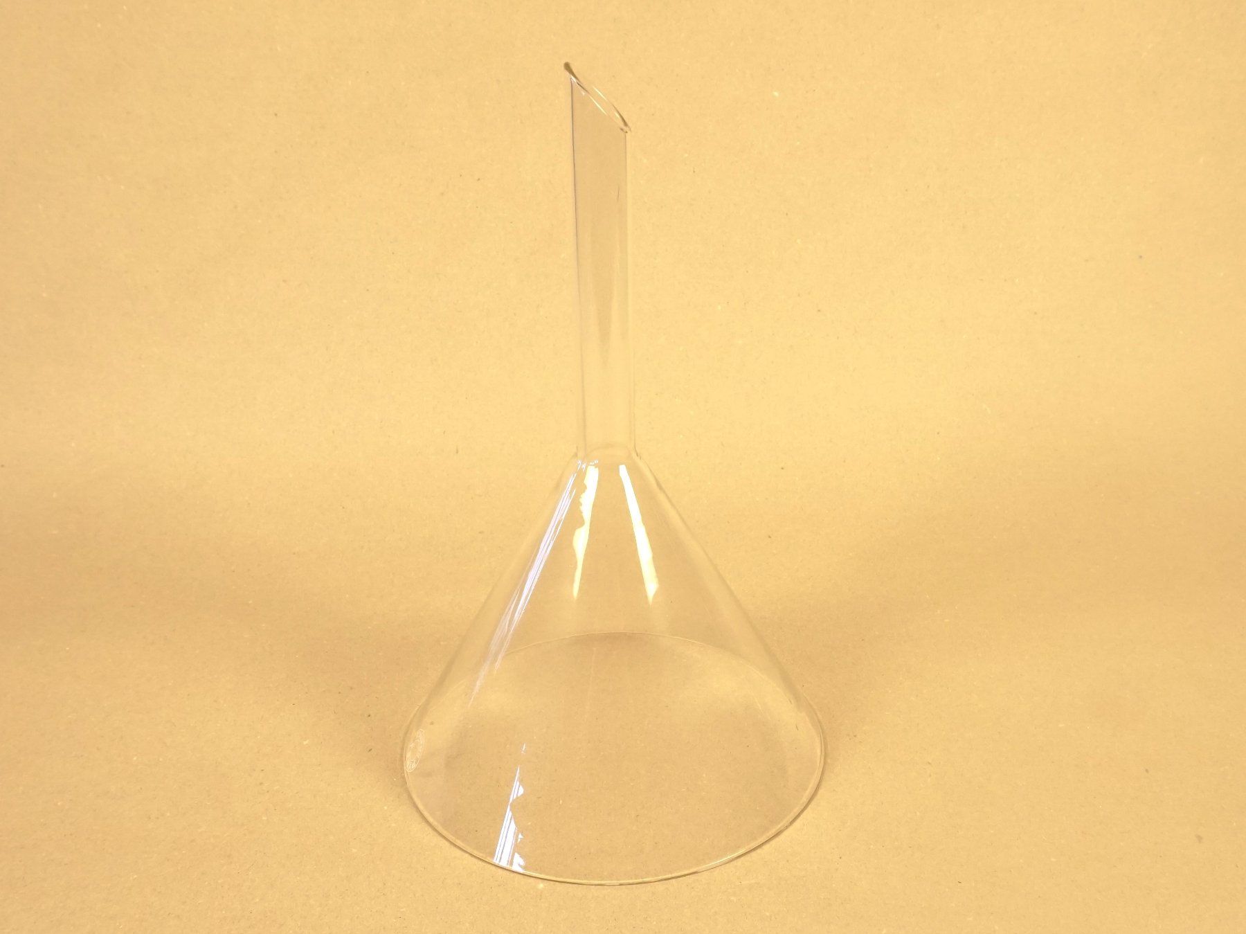 Accessori da laboratorio: Pyrex Labortrichter 20cm – Usato da Pratteln venduto da Restwert_Pratteln 2
