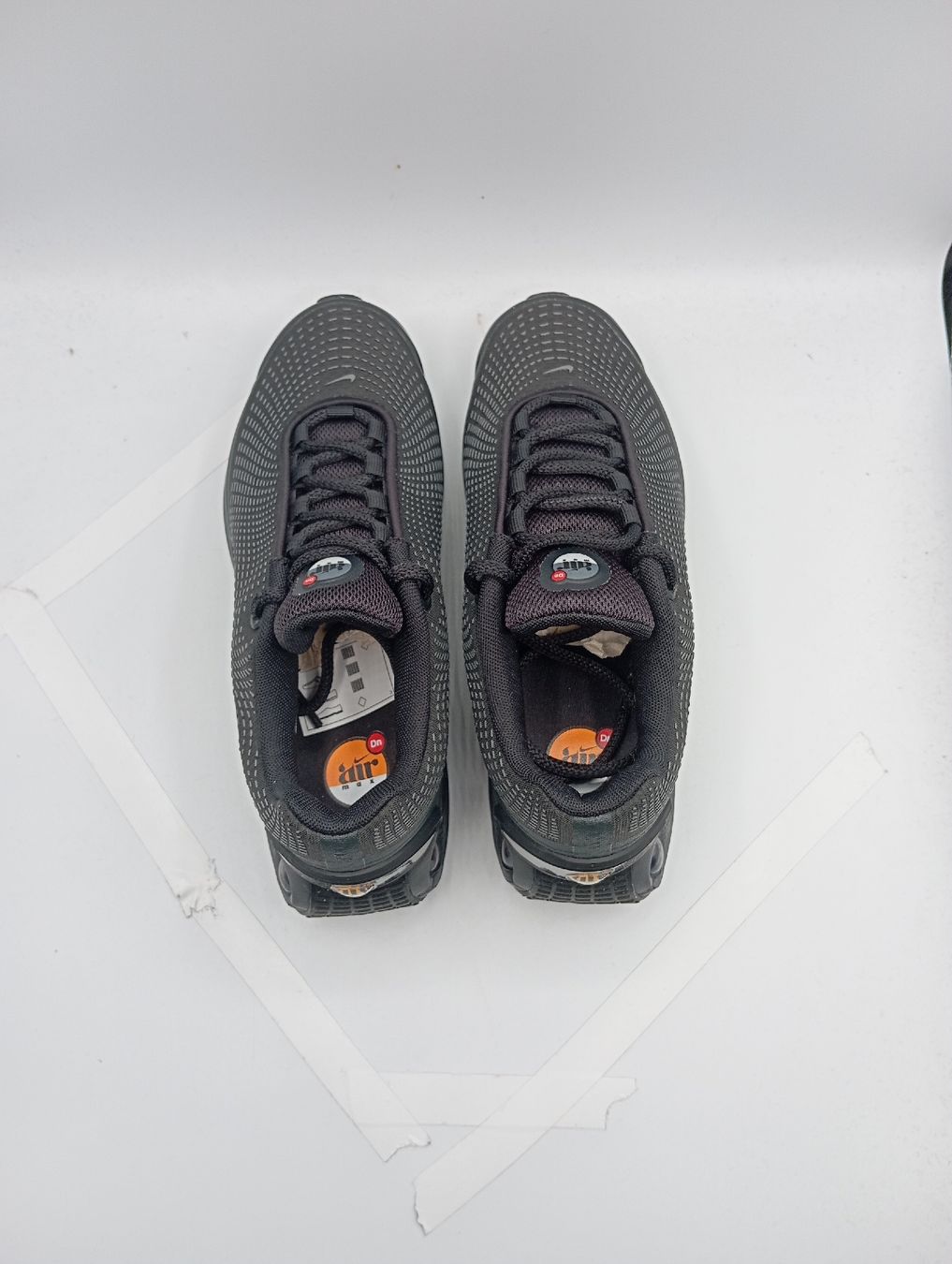Nike Chaussures hommes: Nike Air Max DN (EU44) – Neuf avec emballage d'origine à Schaffhausen par outlez 4