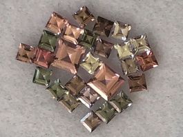 SPINELLE  "Pair"  für Ohrhänger  0.70cts