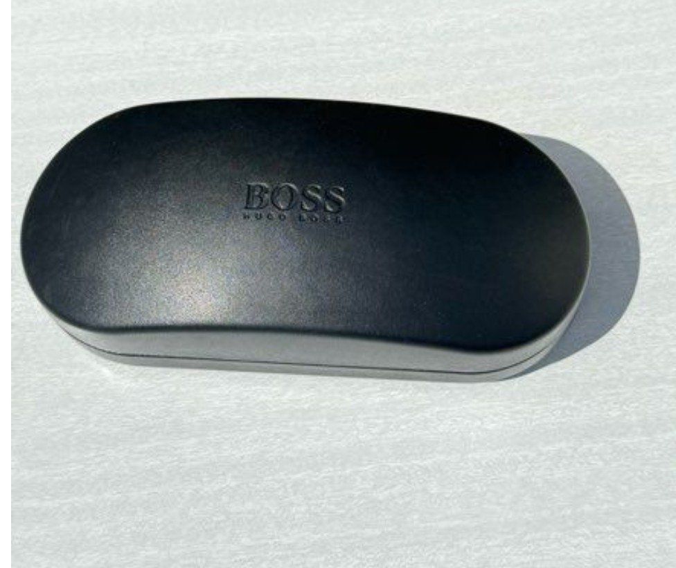 Hugo Boss Lunettes & Verres: Luettes de soleil HUGO BOSS (NEUVES) – Neuf (Voir description) à VERNIER par _Swiss_ 4