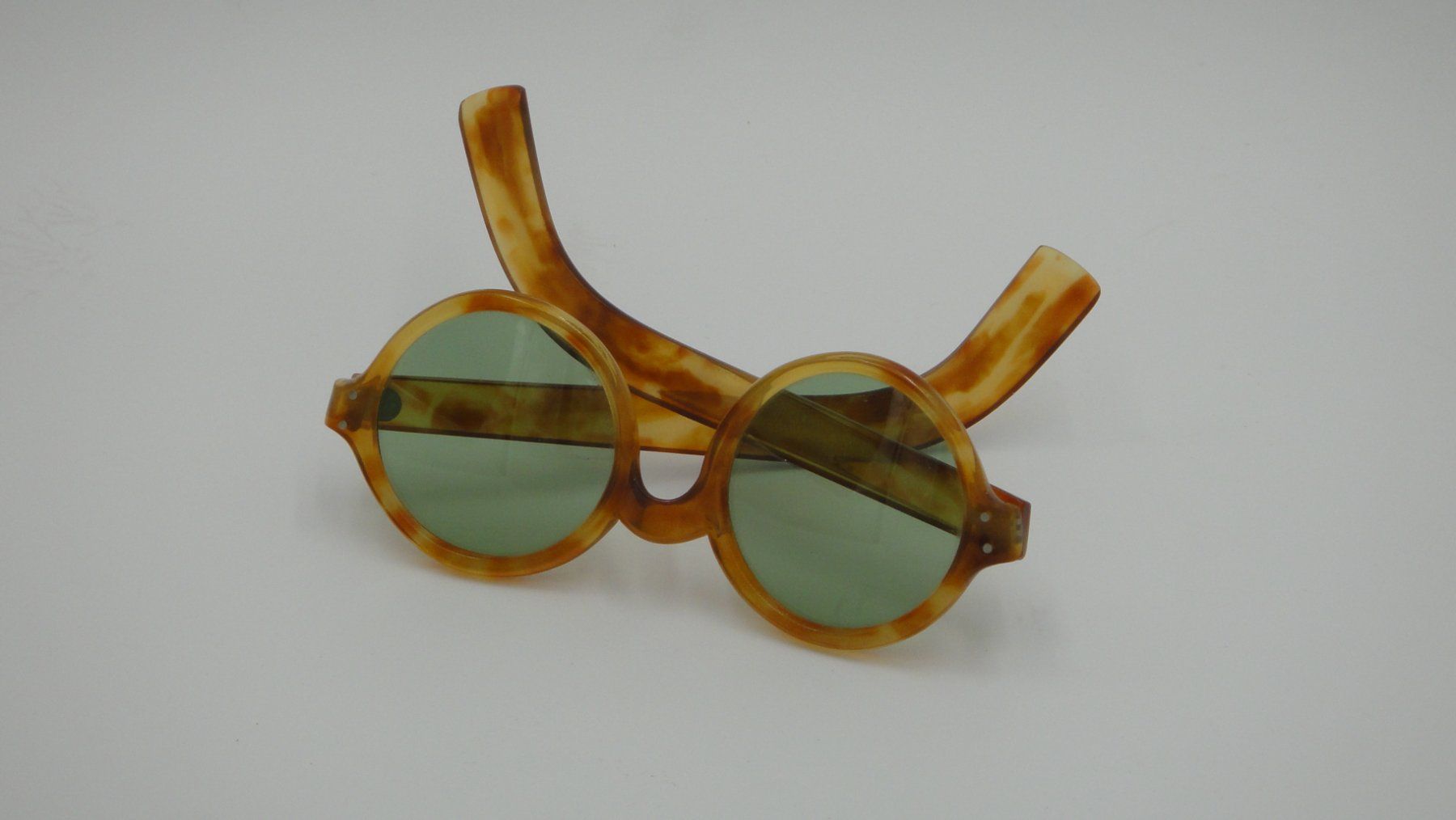 Occhiali & Lenti: Lunettes Marcell Ecaille - Vintage 1980 – Usato da Lausanne venduto da mic_nf2y 2