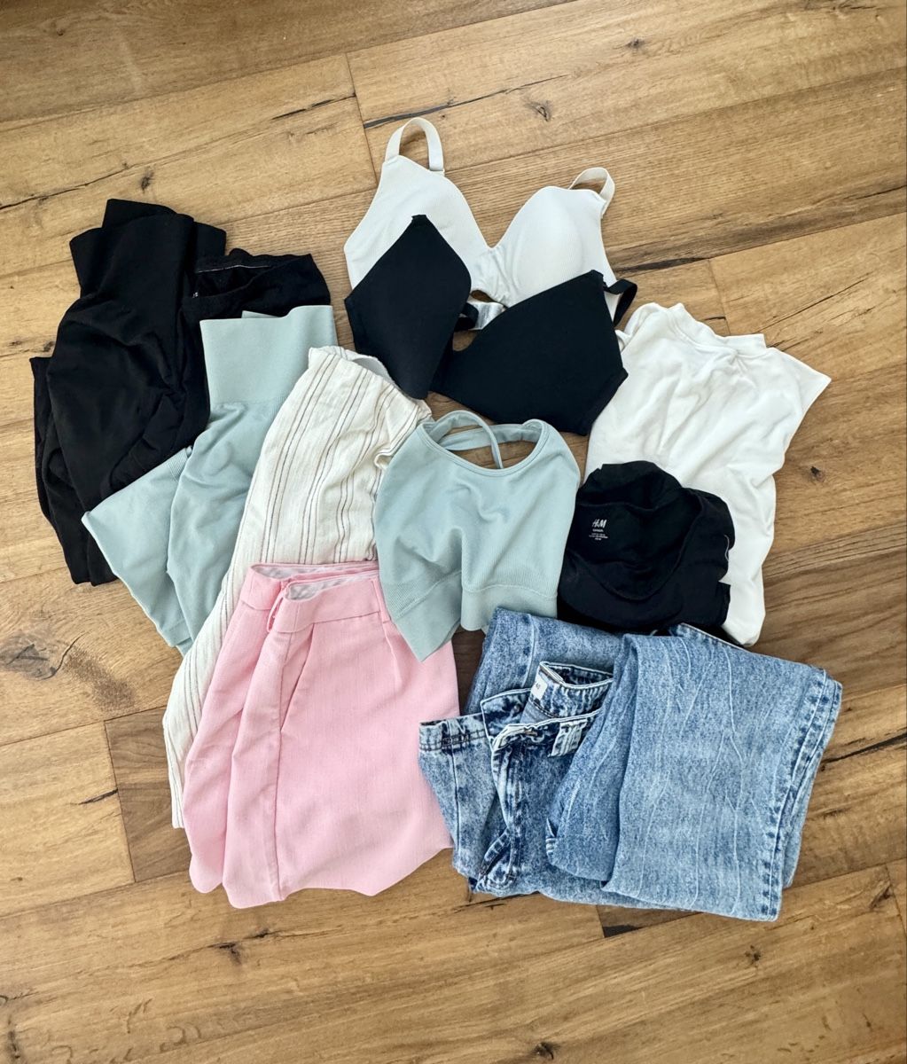 H&M Lotti di vestiti: Maternity clothes M – Nuovo (secondo la descrizione) da Wädenswil venduto da katdede