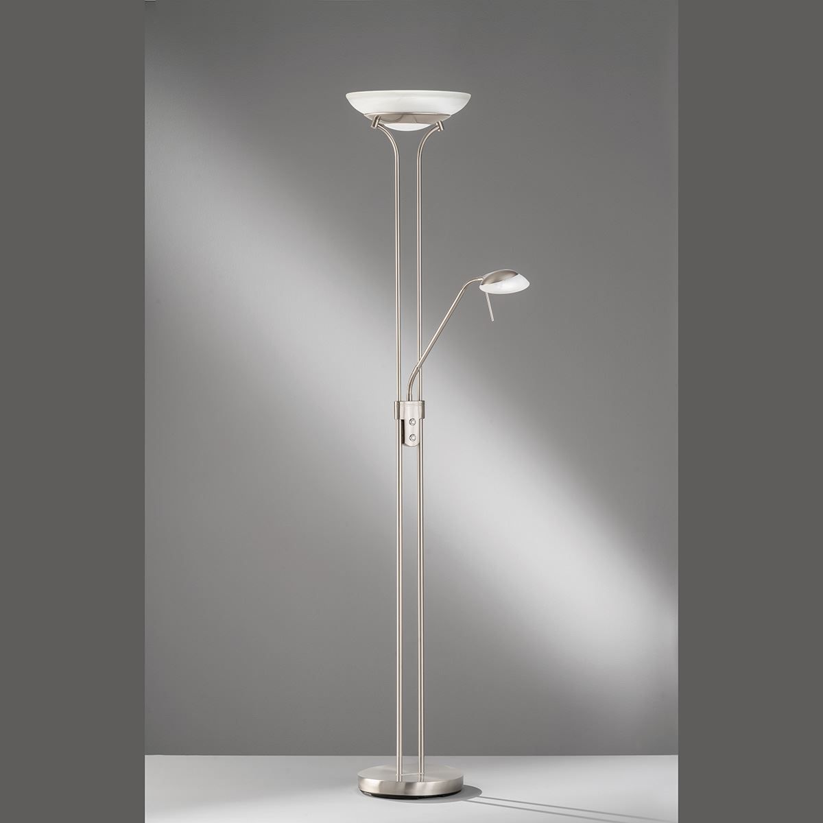 Lampade: Stehleuchte, Leselicht, 3500 Lumen – Nuovo (secondo la descrizione) da Kreuzlingen venduto da Smart-Light 2