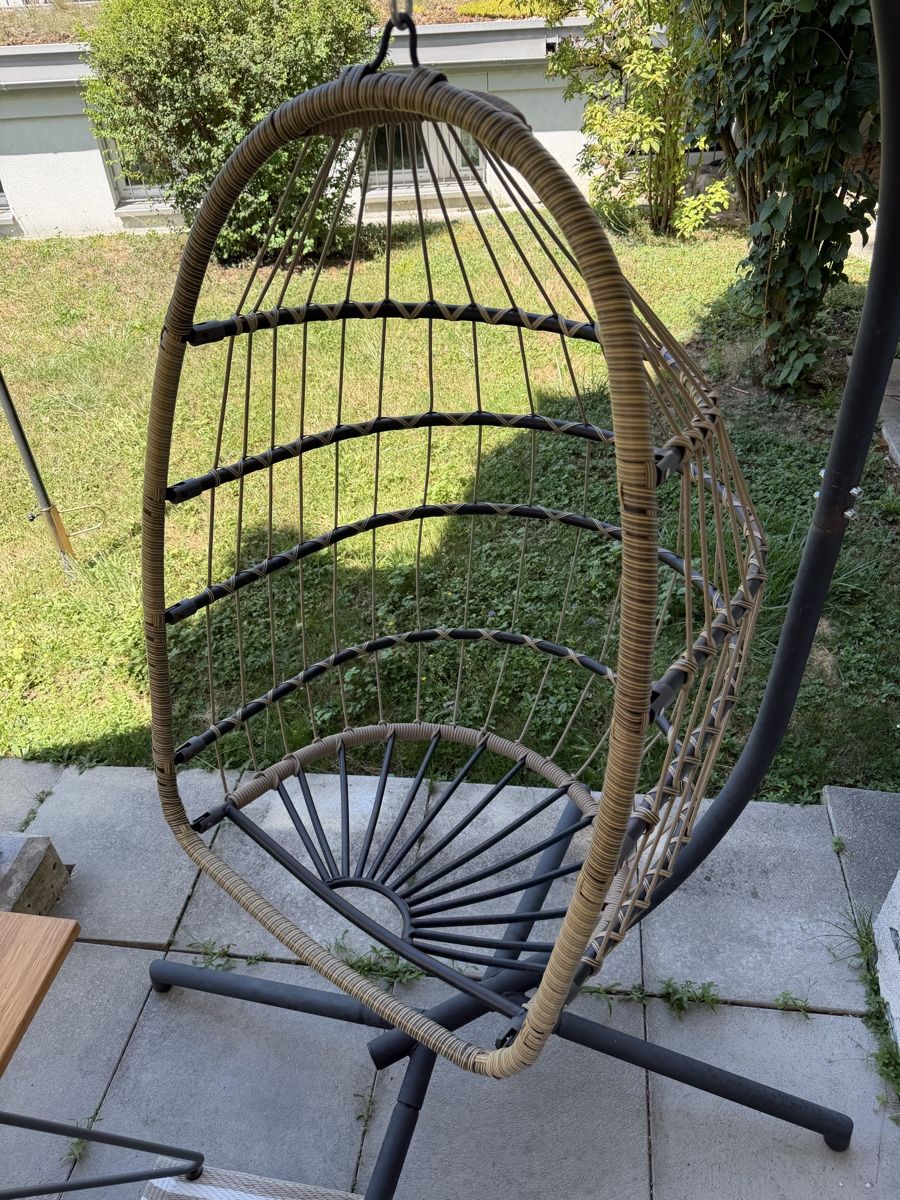 Poltrone pensili da giardino: Hängesessel mit Kissen braun/beige – Usato da Regensdorf venduto da __Claudia_ 5