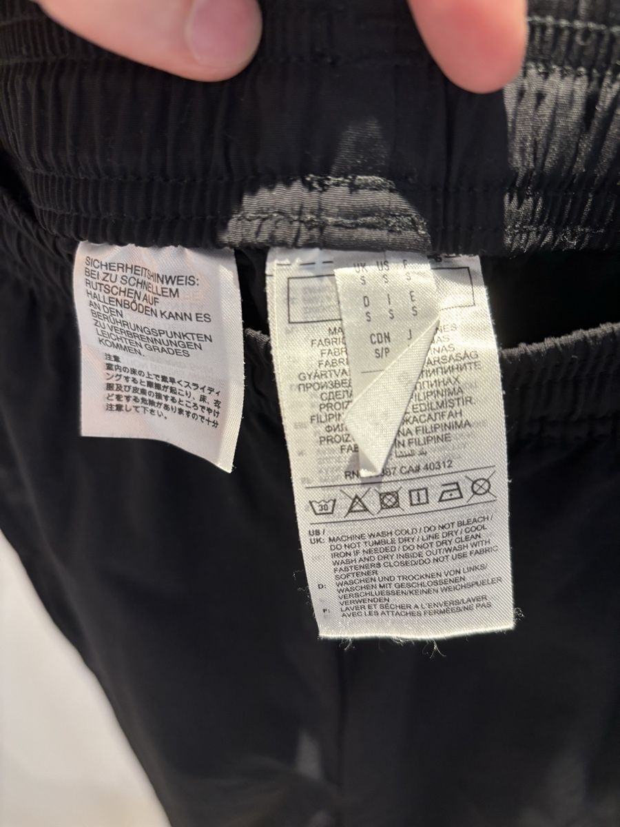 Adidas Lotti di vestiti: Adidas Arsenal training Pants size S – Nuovo (secondo la descrizione) da Zürich venduto da william933 2
