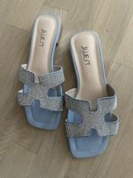 Pantoletten, silber-hellblau, Gr. 39, NIE GETRAGEN