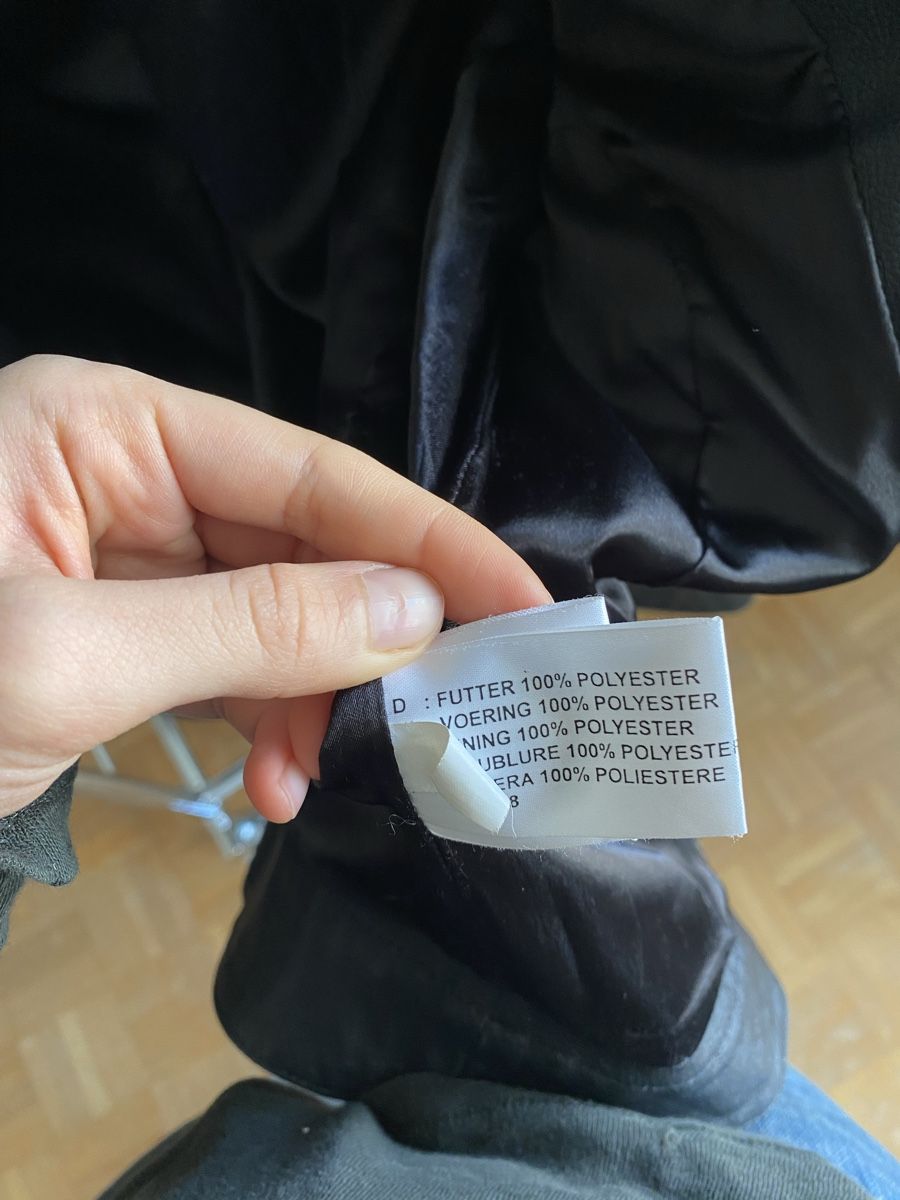 Giacche: black leather jacket – Usato da Zürich venduto da slrsu 6