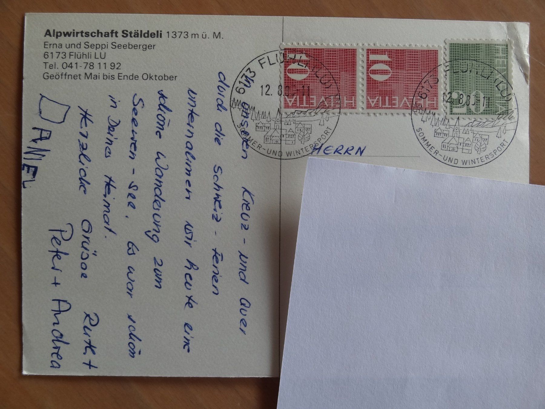 Cartoline postali: Flühli - LU - belles voitures - années 80 – Usato da St Léonard venduto da Riglin 1