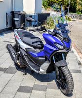 Aprilia SR GT 200 Roller blau silber neuwertig